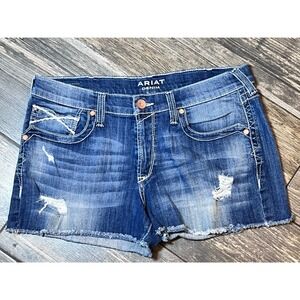 ARIAT Denim Boyfriend Jean‎ Shorts Size 32R Distressed Frayed Hem